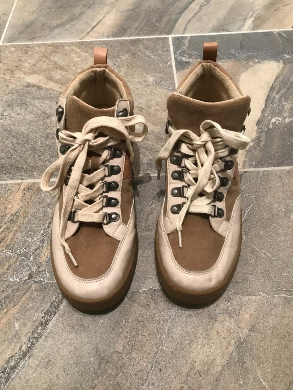 OASIS SOCIETY Women's  High heel Sneakers (Size 7.5)